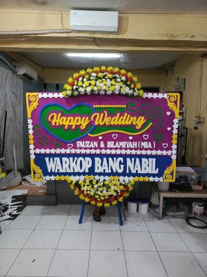Papan Bunga di Kemanggisan